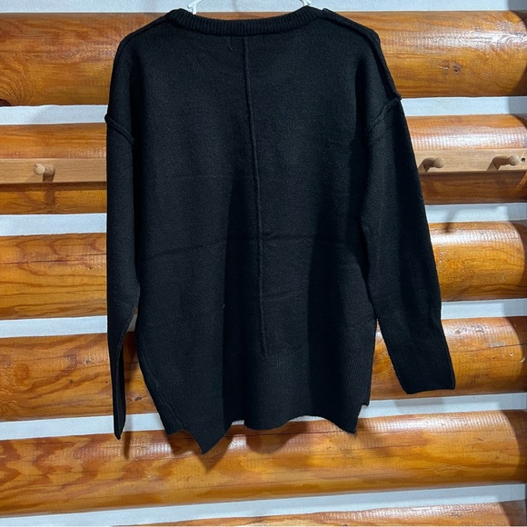 Zenana Outfitters Black Knit sweater with pocket - Picture 6 of 6